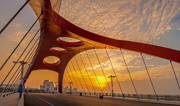 �V������������