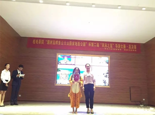 �����������V������������