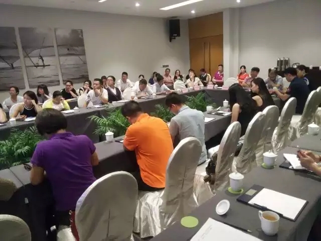 �������F����V������������