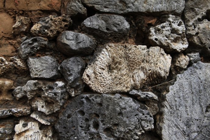 ���ލu��ɺ��ʯ���V������������