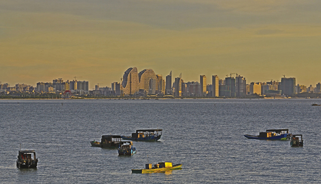 �������V������������