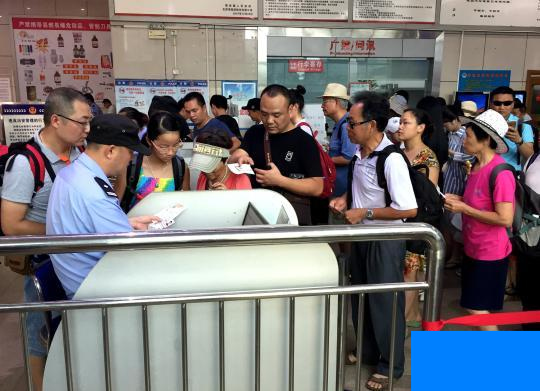 �������ލu���V������������