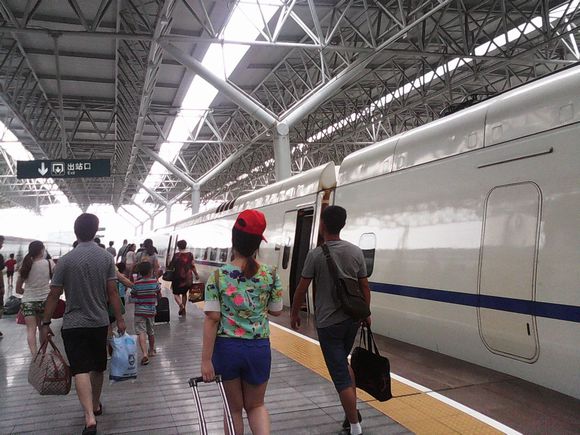 �������Σ����F���V������������