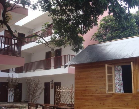 潿洲島藝蘿山莊(石螺口)