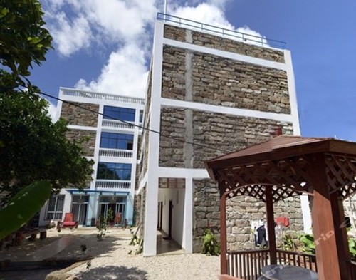 北海潿洲島灝源海島會(huì)所(五彩灘)