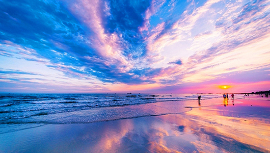 云彩漫天的銀灘